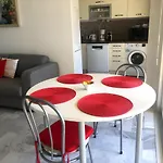 Appartement Oasis Méditerranéen Piscine&parking Calme Absolu