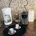 Oasis Mediterraneen Piscine & Parking Calme Absolu Appartement *