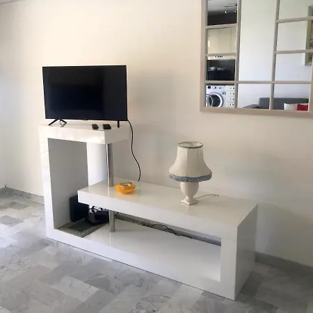 Oasis Mediterraneen Piscine & Parking Calme Absolu Apartament Nicea