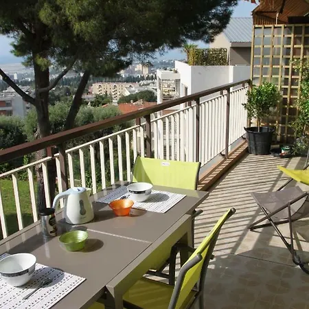 Oasis Mediterraneen Piscine & Parking Calme Absolu *