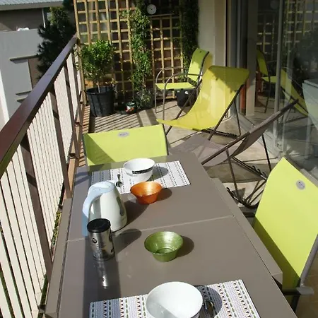 Apartament Oasis Mediterraneen Piscine & Parking Calme Absolu