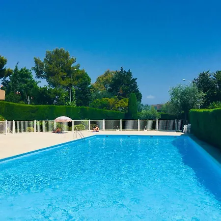 Apartament Oasis Mediterraneen Piscine & Parking Calme Absolu Nicea